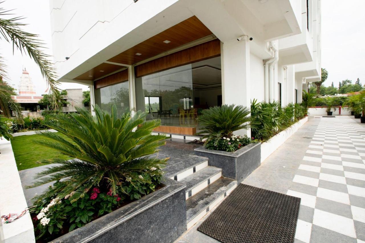 Capital O 47631 Hotel The Orange Flag Aurangabad (Maharashtra) Exterior foto